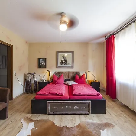 Longhorn Ranch Countryhotel - Garni